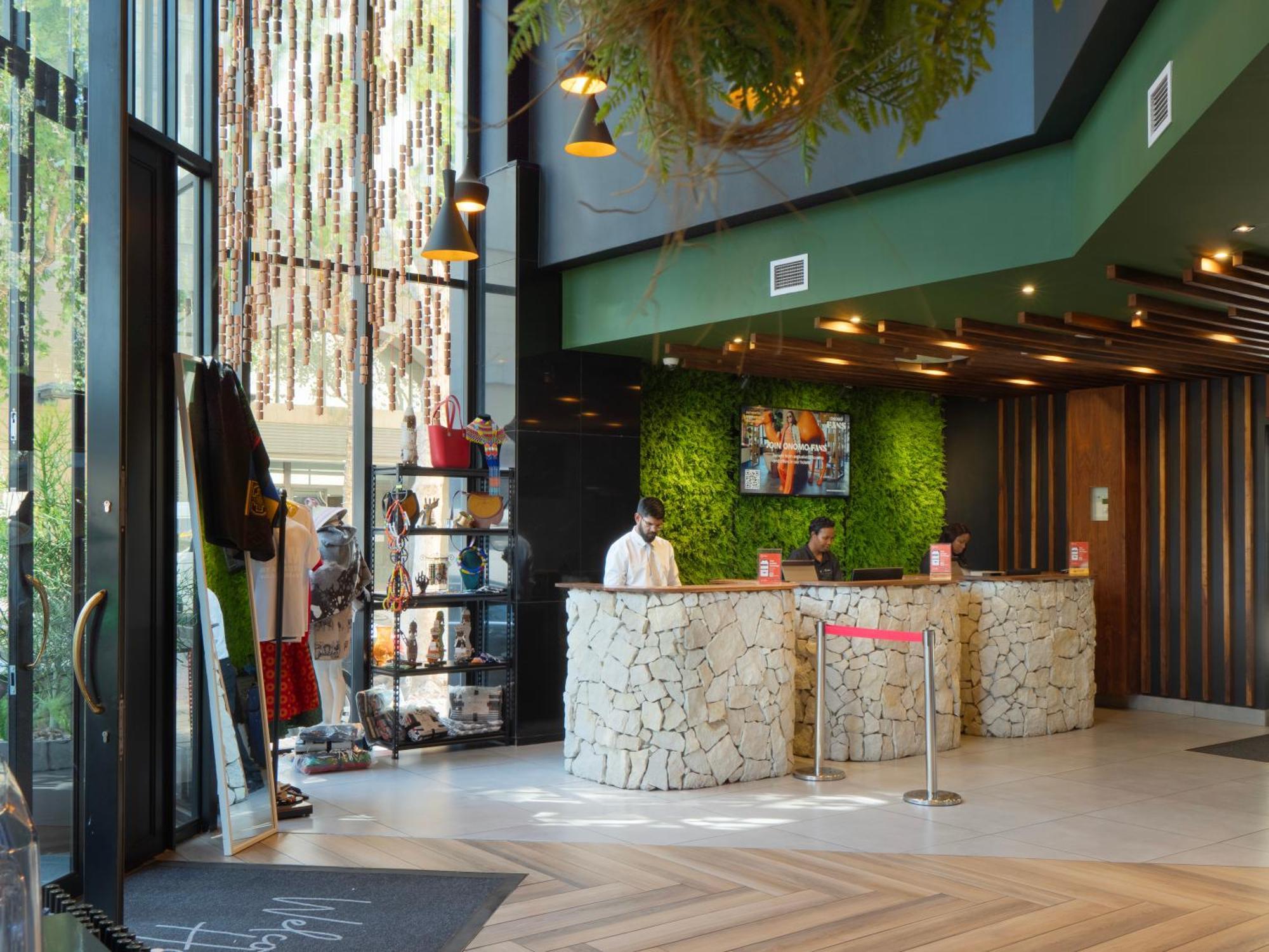 Onomo Hotel Johannesburg Сандтон Екстер'єр фото