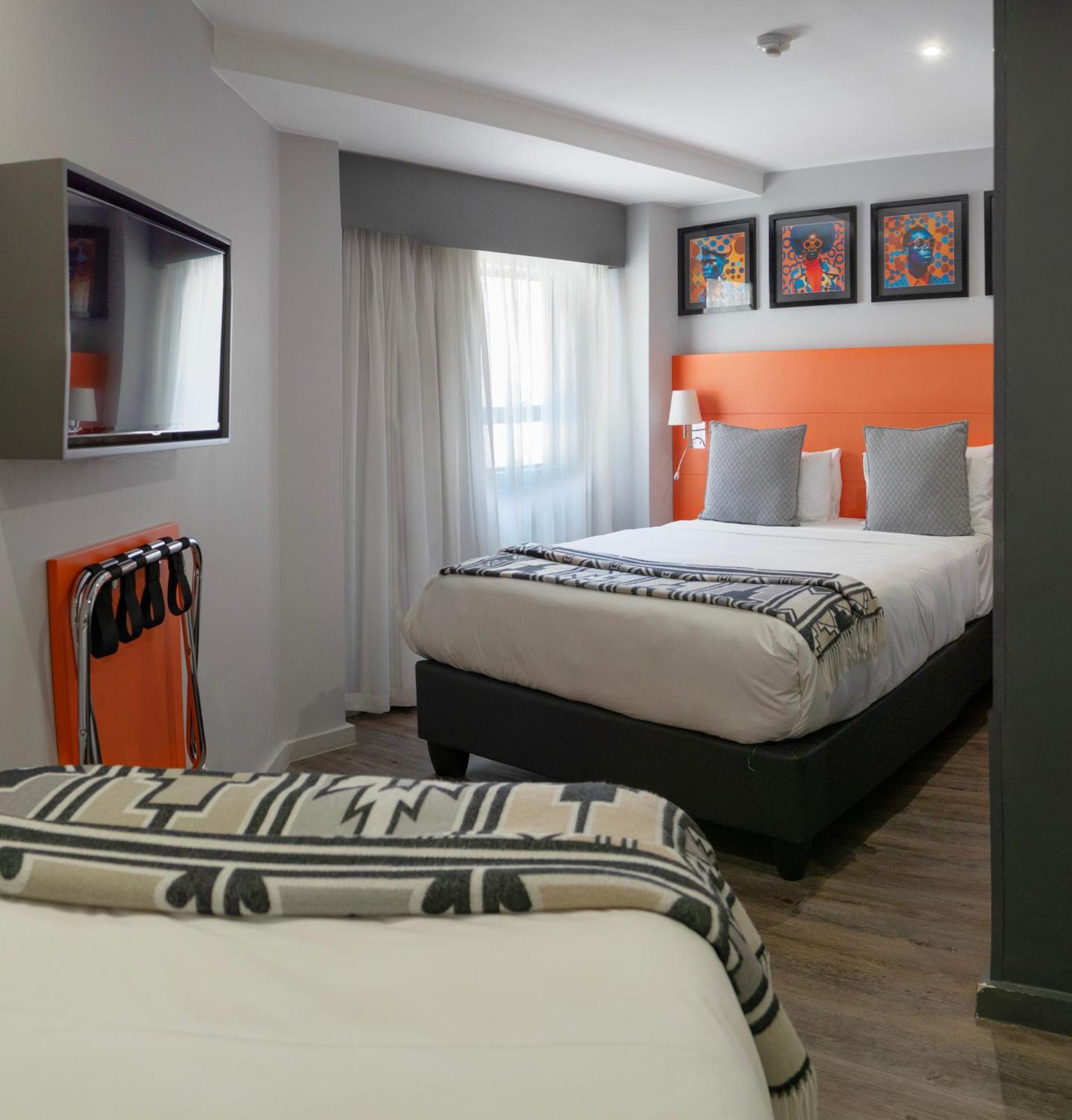 Onomo Hotel Johannesburg Сандтон Екстер'єр фото