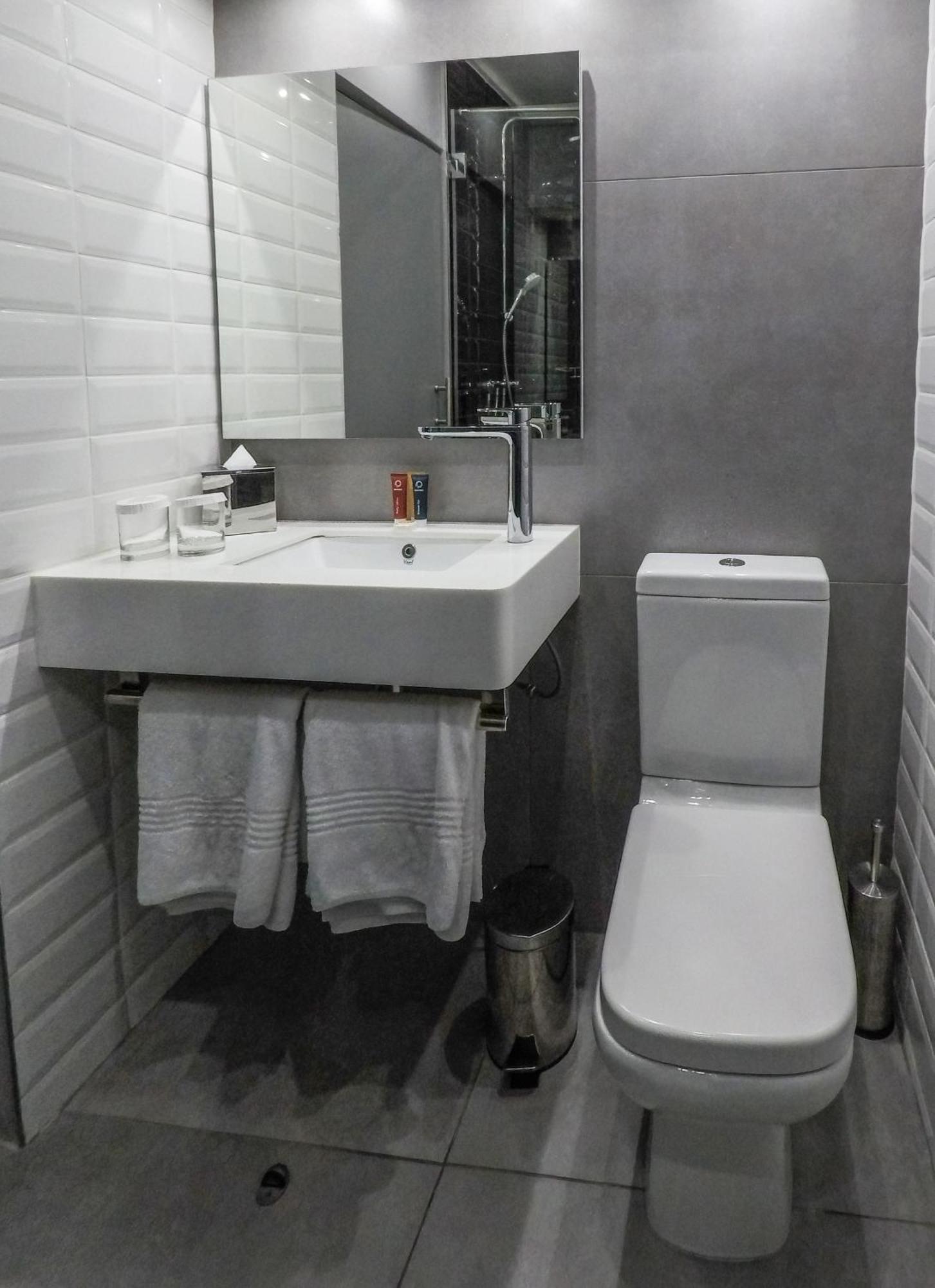 Onomo Hotel Johannesburg Сандтон Екстер'єр фото