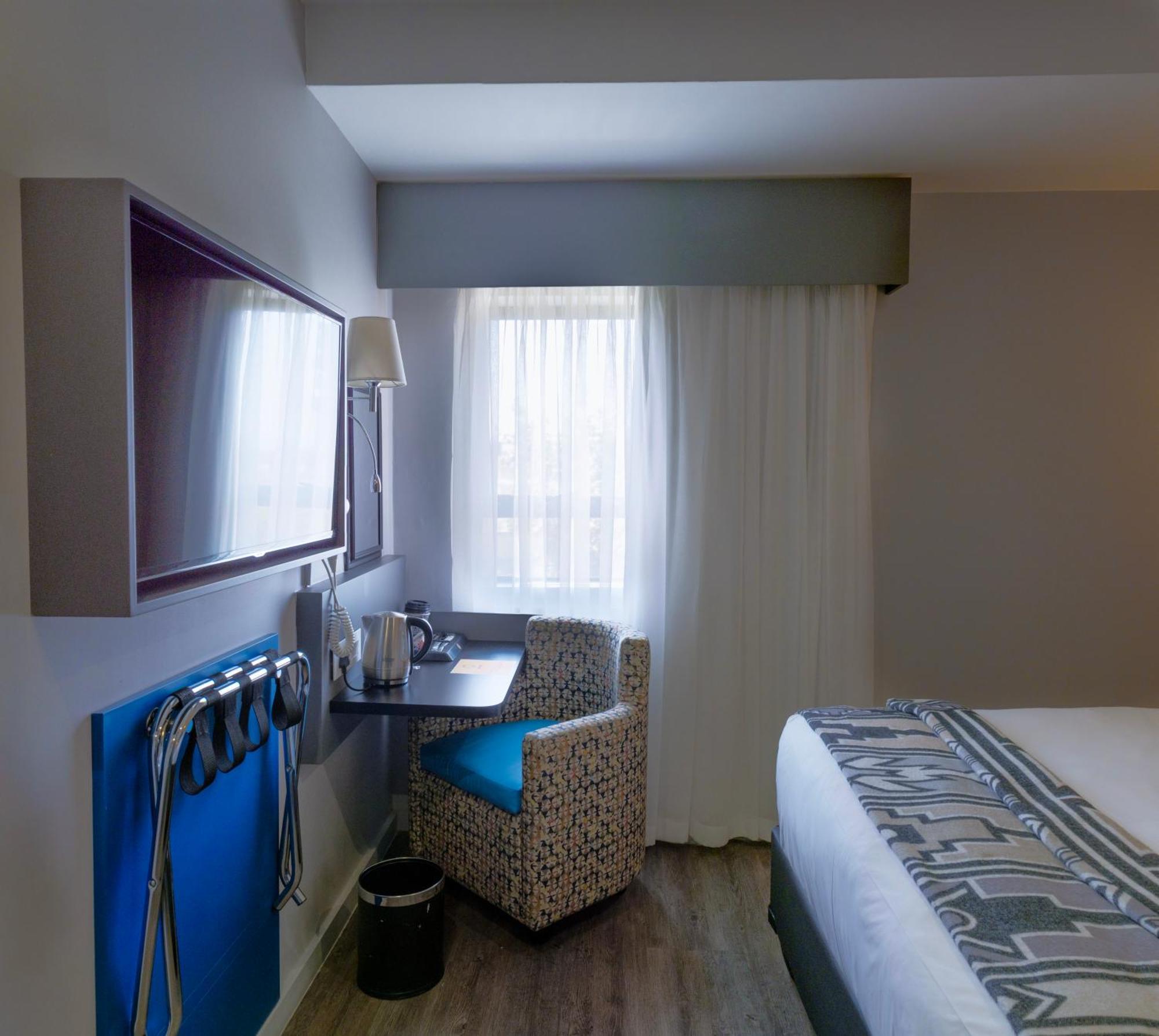 Onomo Hotel Johannesburg Сандтон Екстер'єр фото