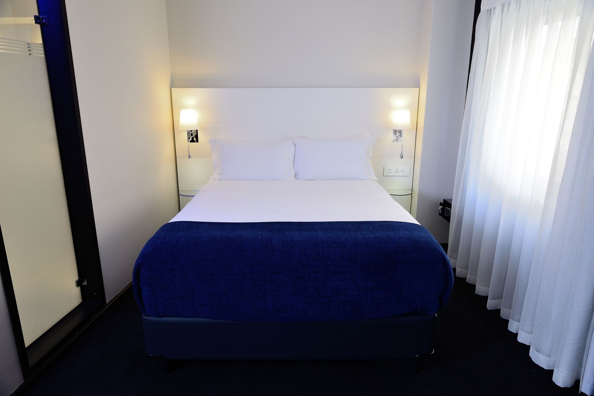 Onomo Hotel Johannesburg Сандтон Екстер'єр фото